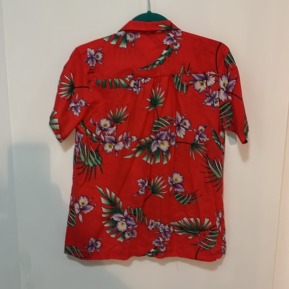 Vintage Hawaiian shirt - Picture 2 of 6
